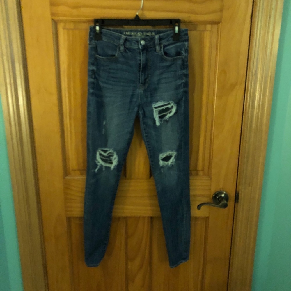 american eagle ripped jeans
